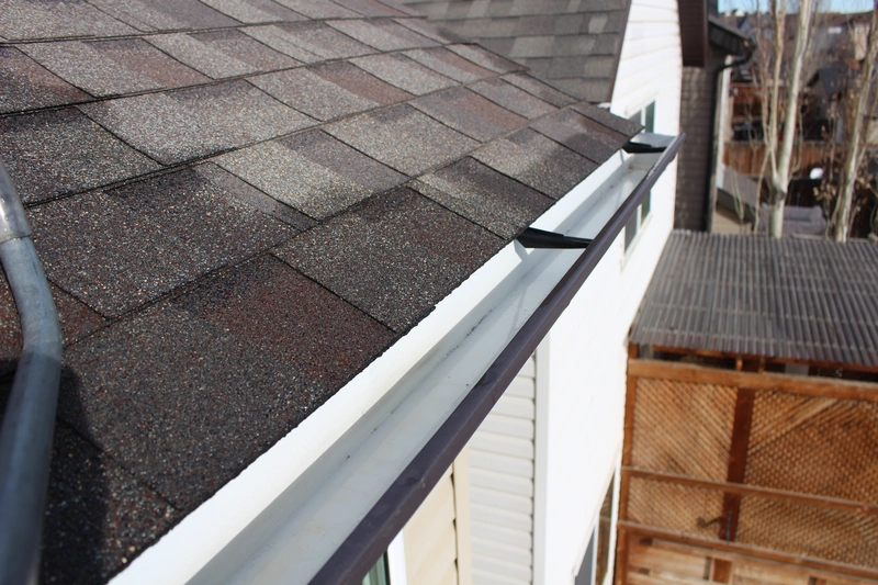 gutter-guards-before